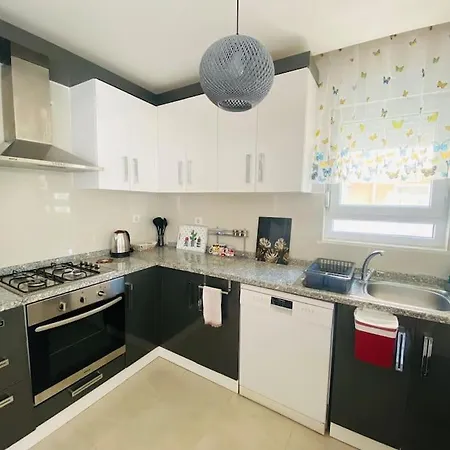 Apartment Aether Flats No7,old Town, Beach, Central, Netflix