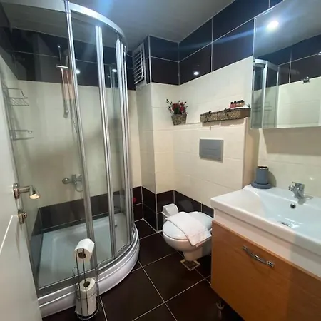 Apartment Aether Flats No7,old Town, Beach, Central, Netflix *